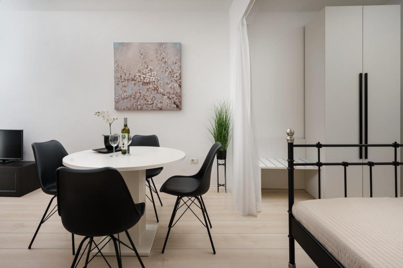 PUY Apartments Antons 2 מראה חיצוני תמונה