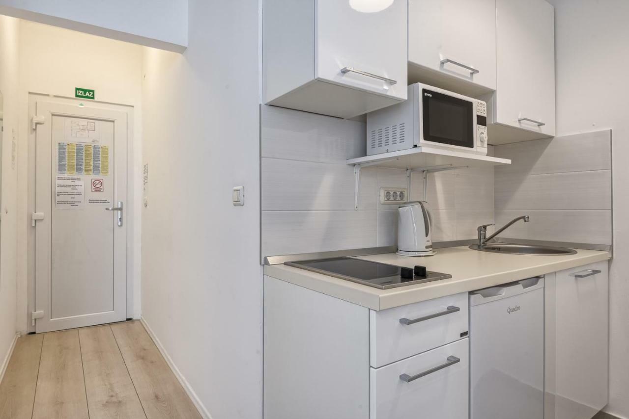 PUY Apartments Antons 2 מראה חיצוני תמונה